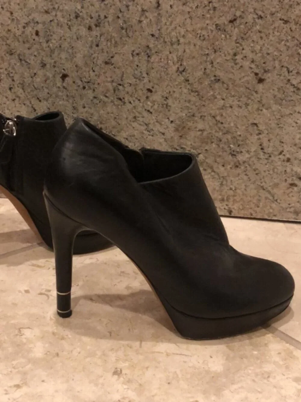 Vintage Christian Dior 100% leather stiletto platform zip up ankle bootie heel